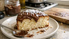 Torta yogurt e cocco con Nutella: soffice, alta e pronta senza complicazioni