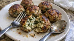 Polpette ricotta e spinaci in friggitrice ad aria: morbide dentro, dorate fuori
